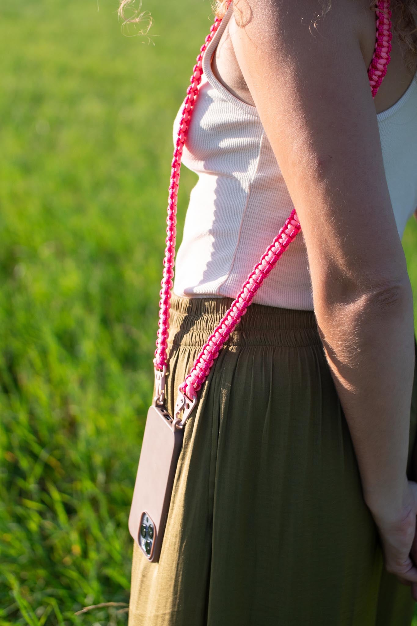 Paracordový CROSSBODY popruh na telefon