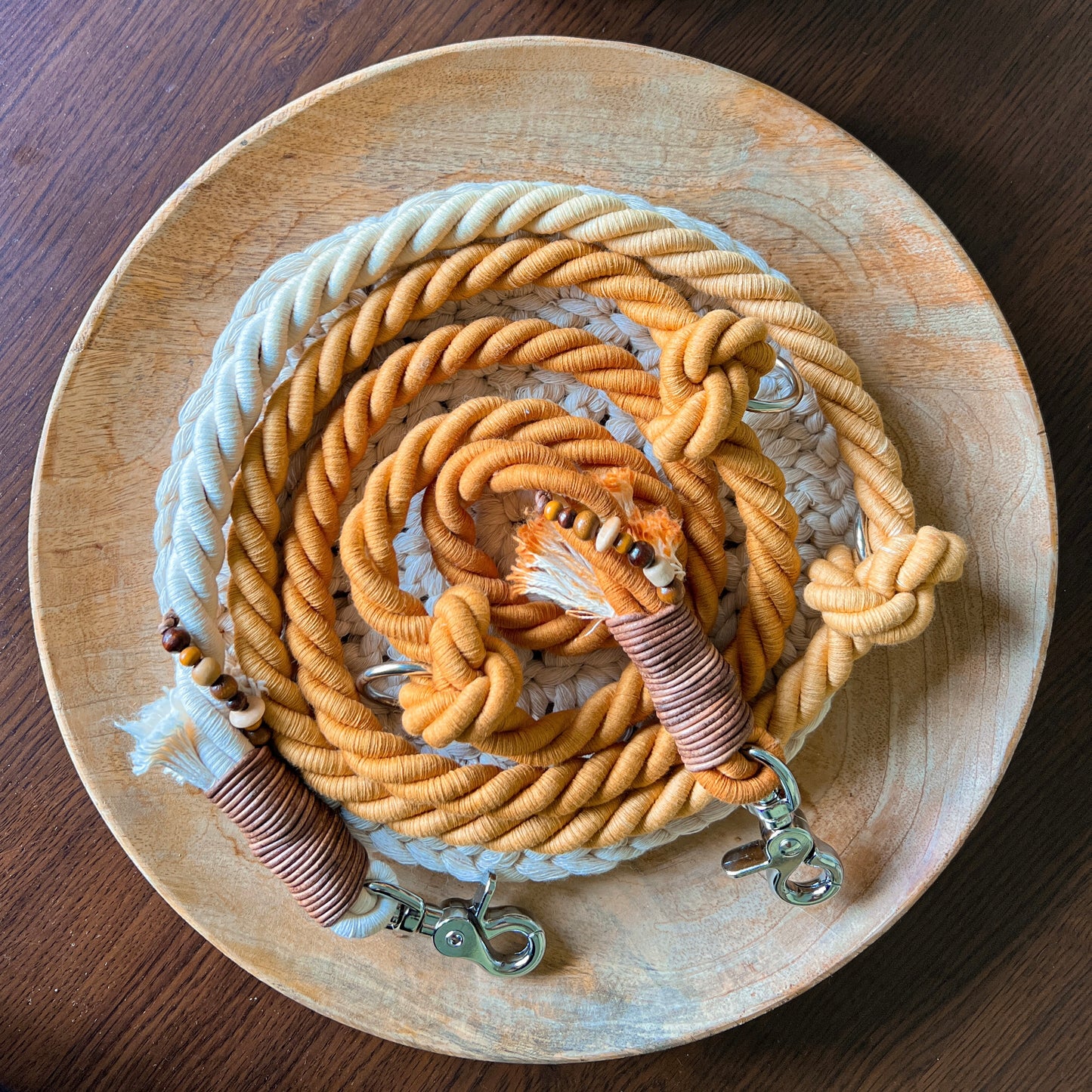 Okrové BOHO vodítko