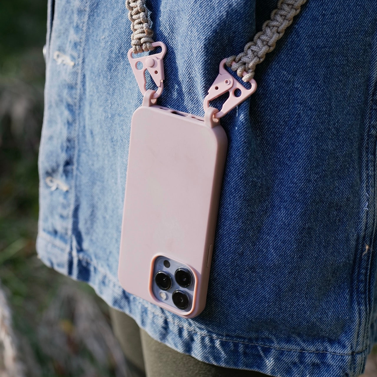 Paracordový CROSSBODY popruh s krytem na telefon 2.0