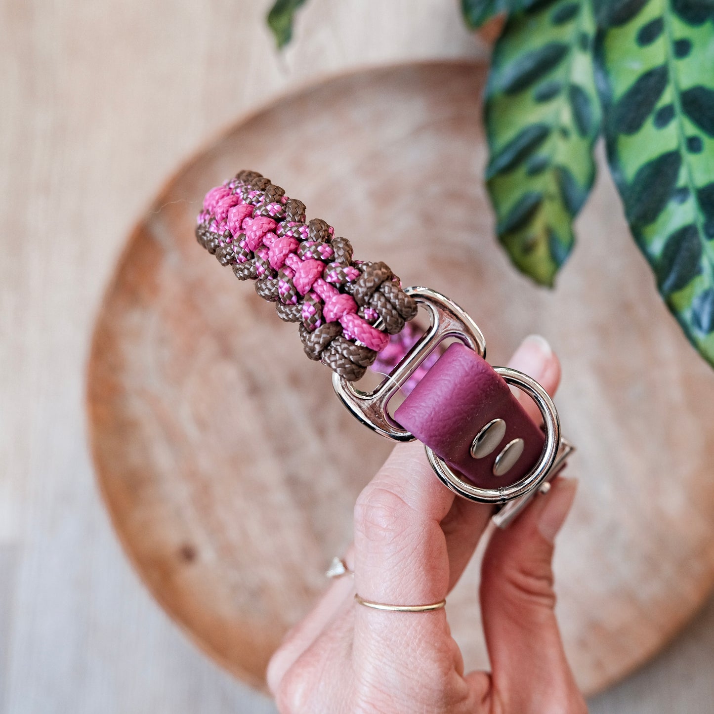 Paracordový obojek MAEVA pro malé pejsky s BioThane® řemínkem na míru