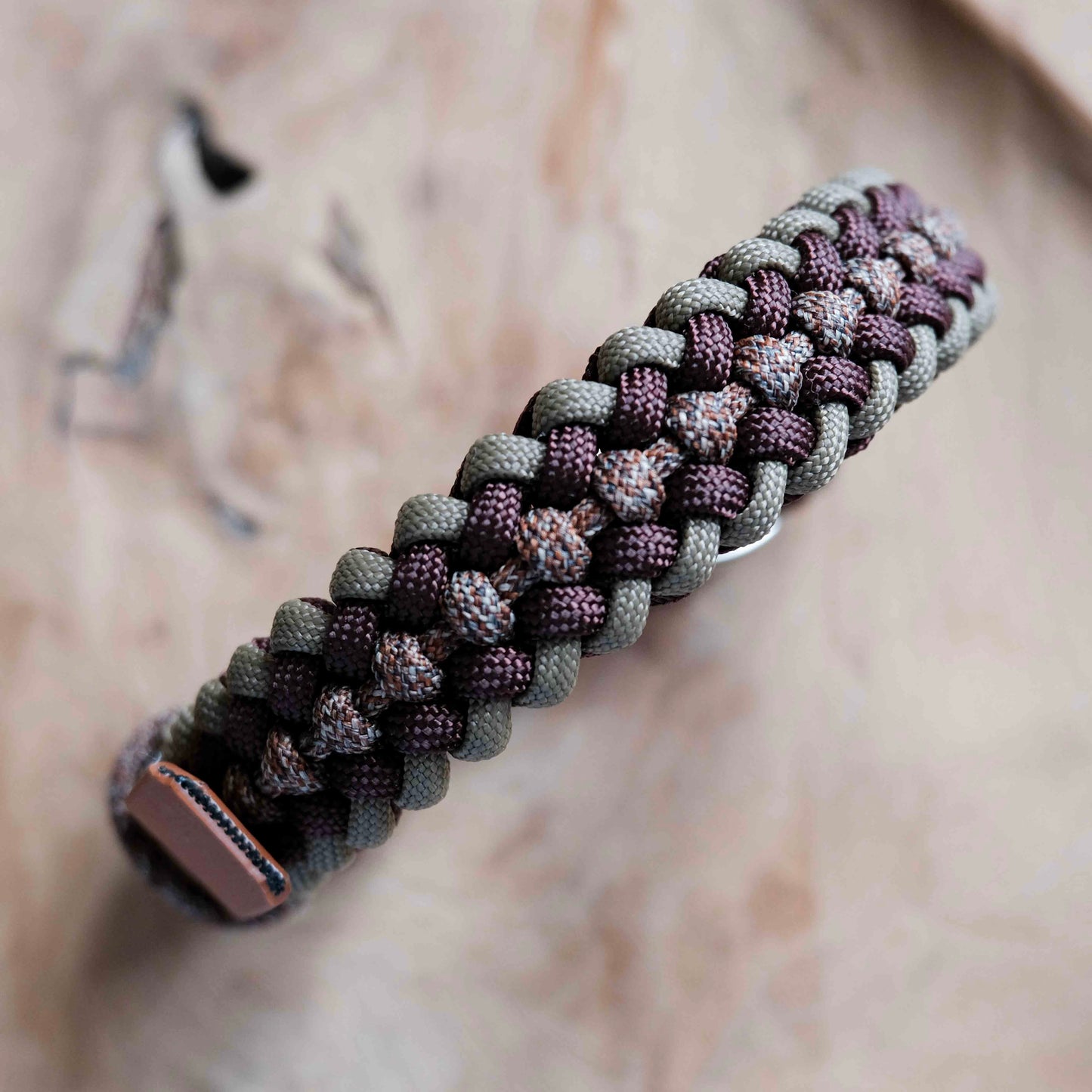 Paracordový obojek MAEVA s biothanovým řemínkem / 30-33cm